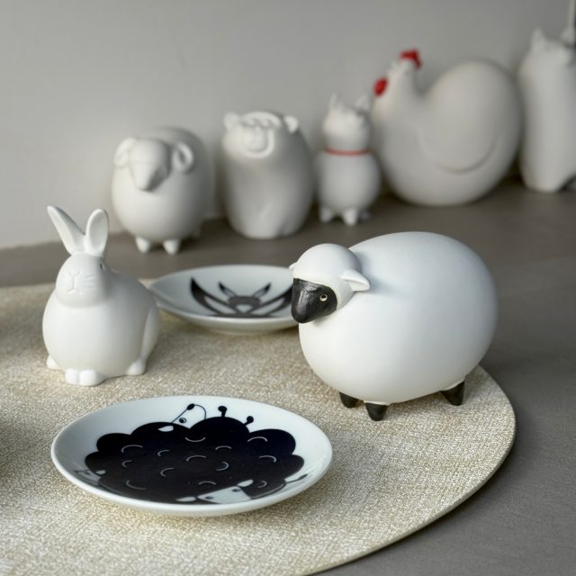 OKIMONO -白磁のどうぶつえん -